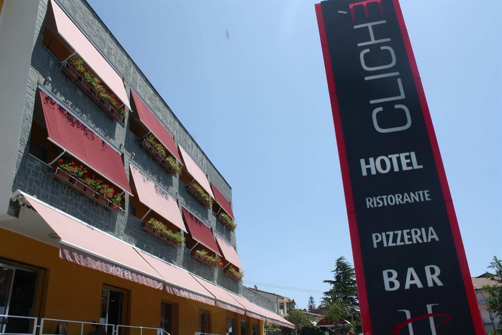 Hotel Cliche San Lucido Exteriör bild
